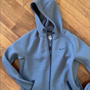 Like New Nike Therma-Fit Hoodie